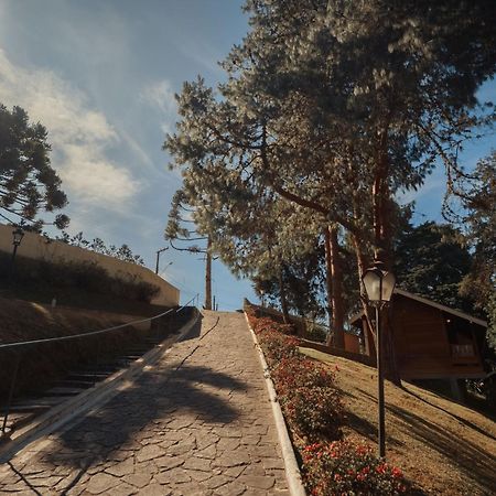 Pousada Dos Quatis Campos do Jordao Ngoại thất bức ảnh